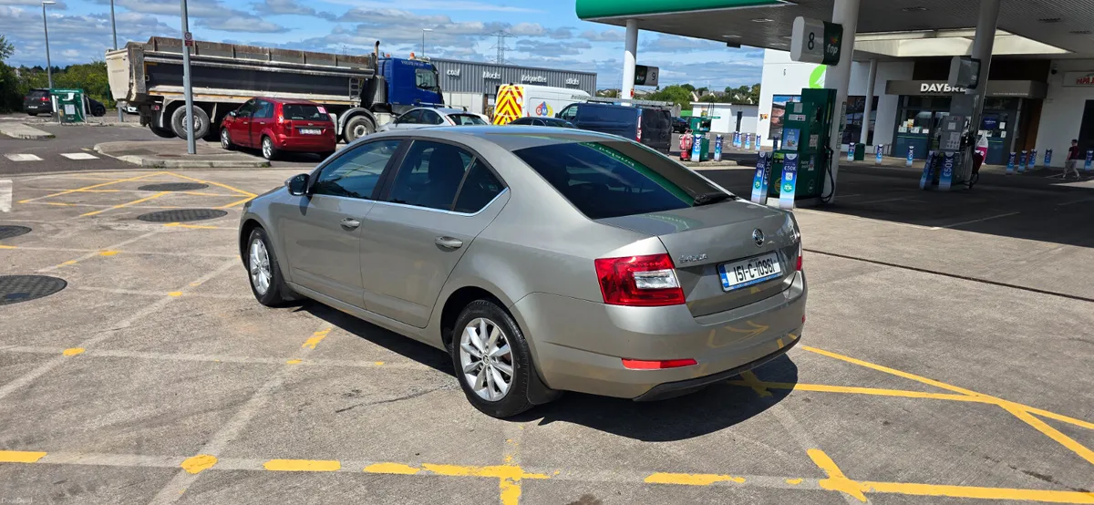 Skoda Octavia 2015 Nct 04.2027 tax 02.2027 - Image 5