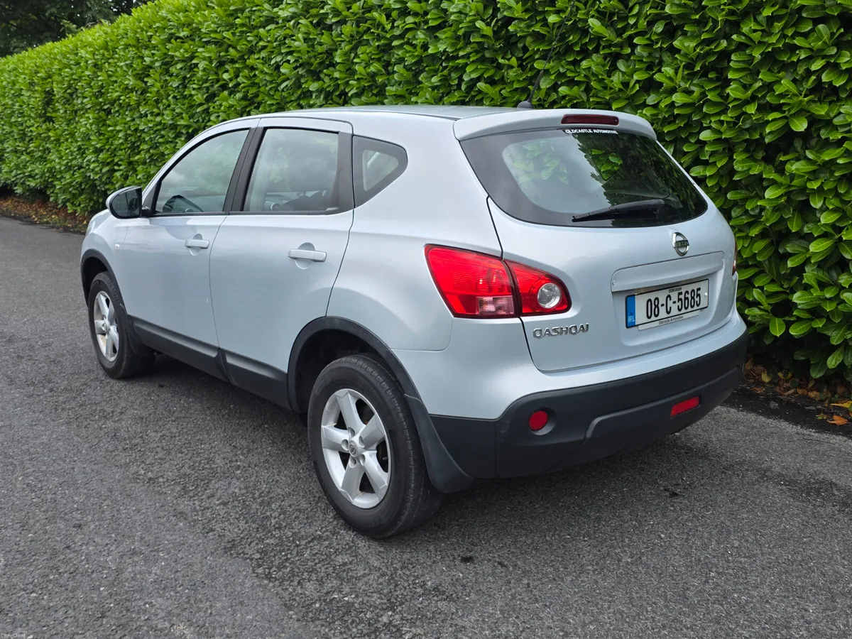 NISSAN QASHQAI SE 1.6 PETROL | LOW KM NEW NCT - Image 5