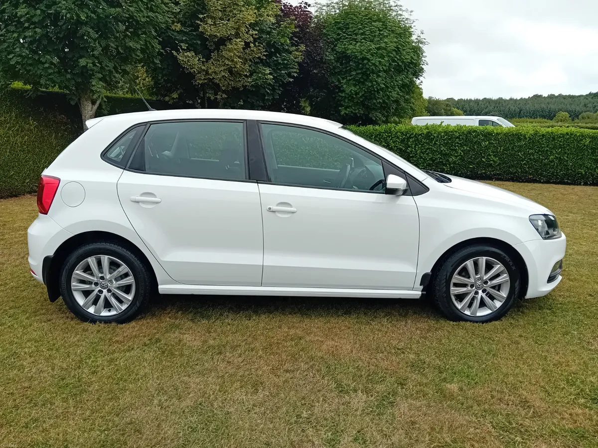 Volkswagen Polo 2017 - Image 3