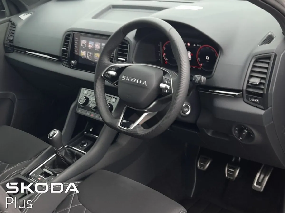 Skoda Karoq **HIGH SPECS**SPORTLINE 2.0TDI 115HP M - Image 4