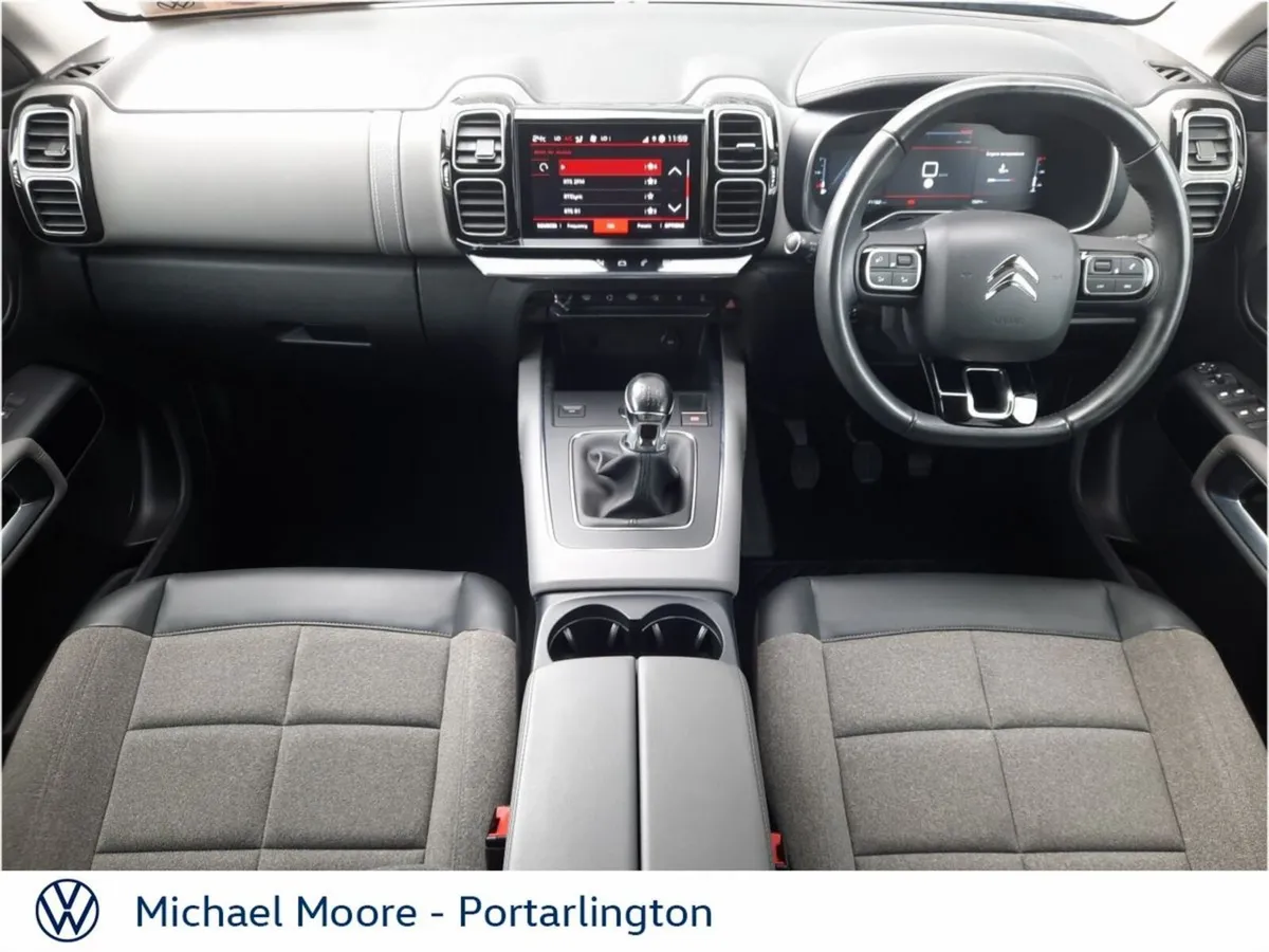 Citroen C5 Aircross FEEL Blue HDI 130 S&S 6MT - Image 2