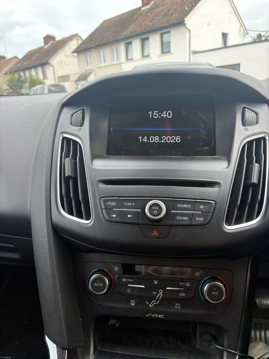 Car - Image 6