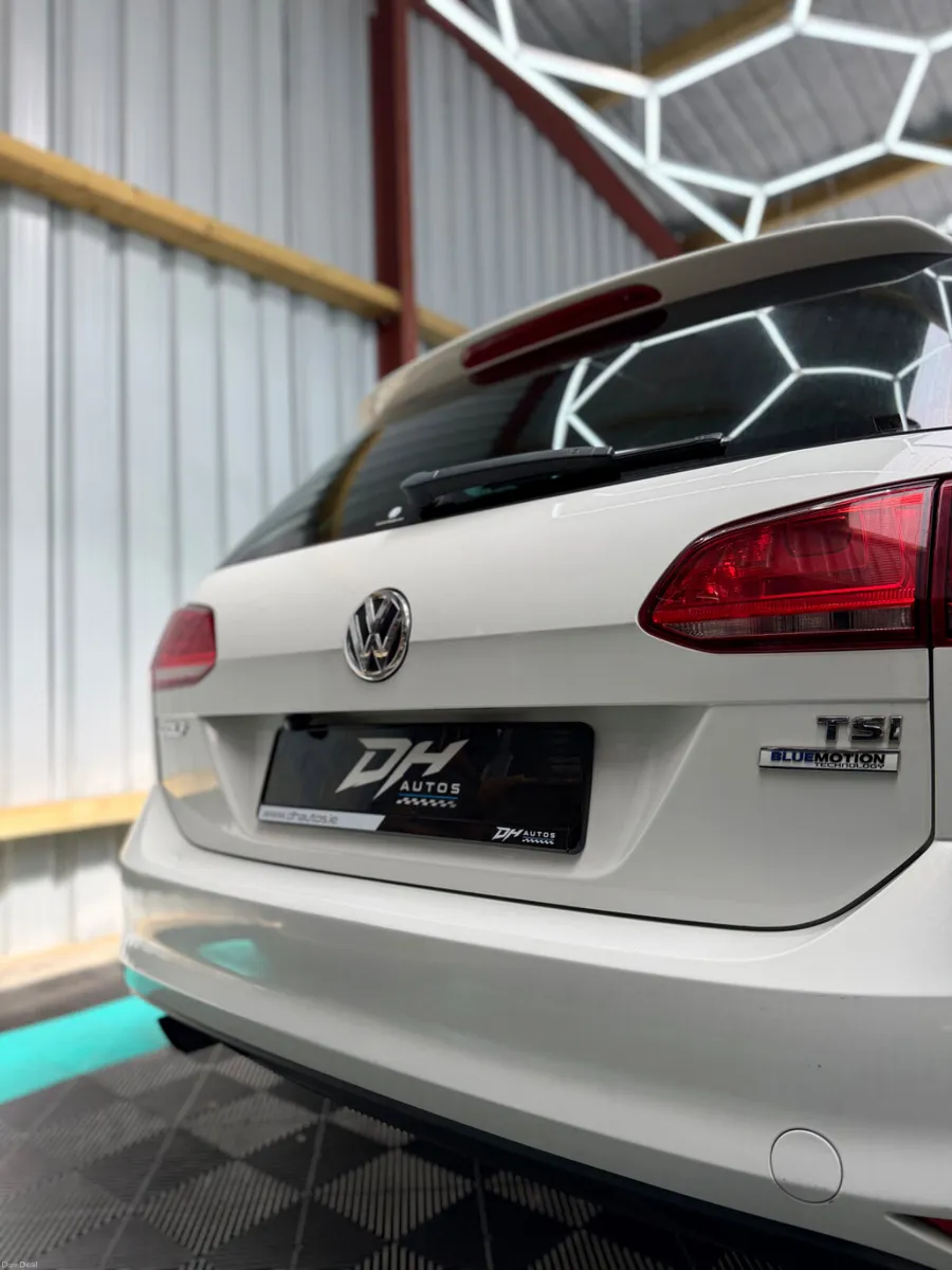 2015 VW Golf 1.2 Petrol Estate - Image 5