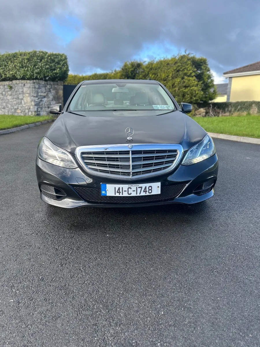Mercedes-Benz E-Class 2014 - Image 1