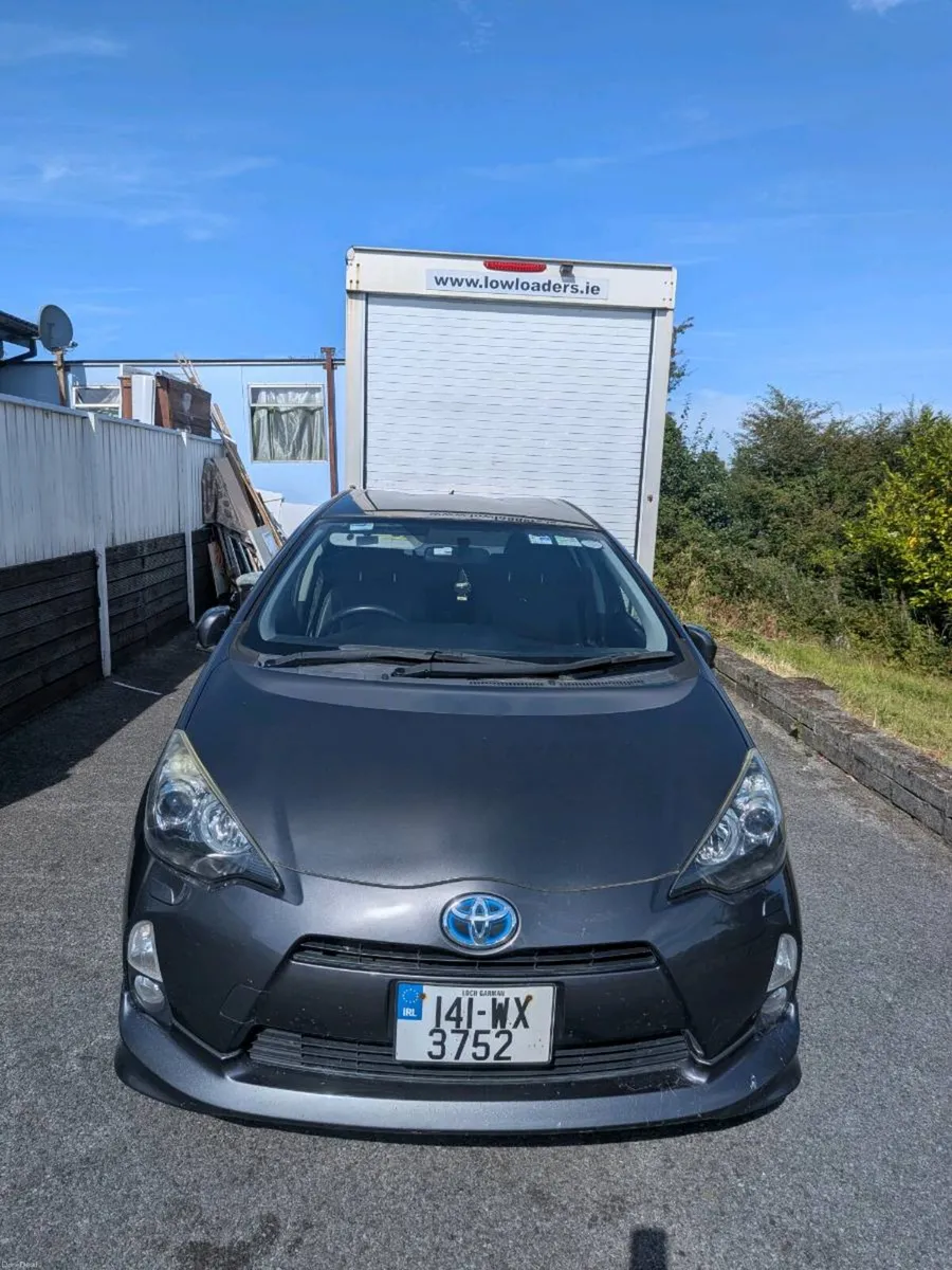 2014 Toyota Aqua 1.5 Hybrid Automatic - High Spec - Image 2