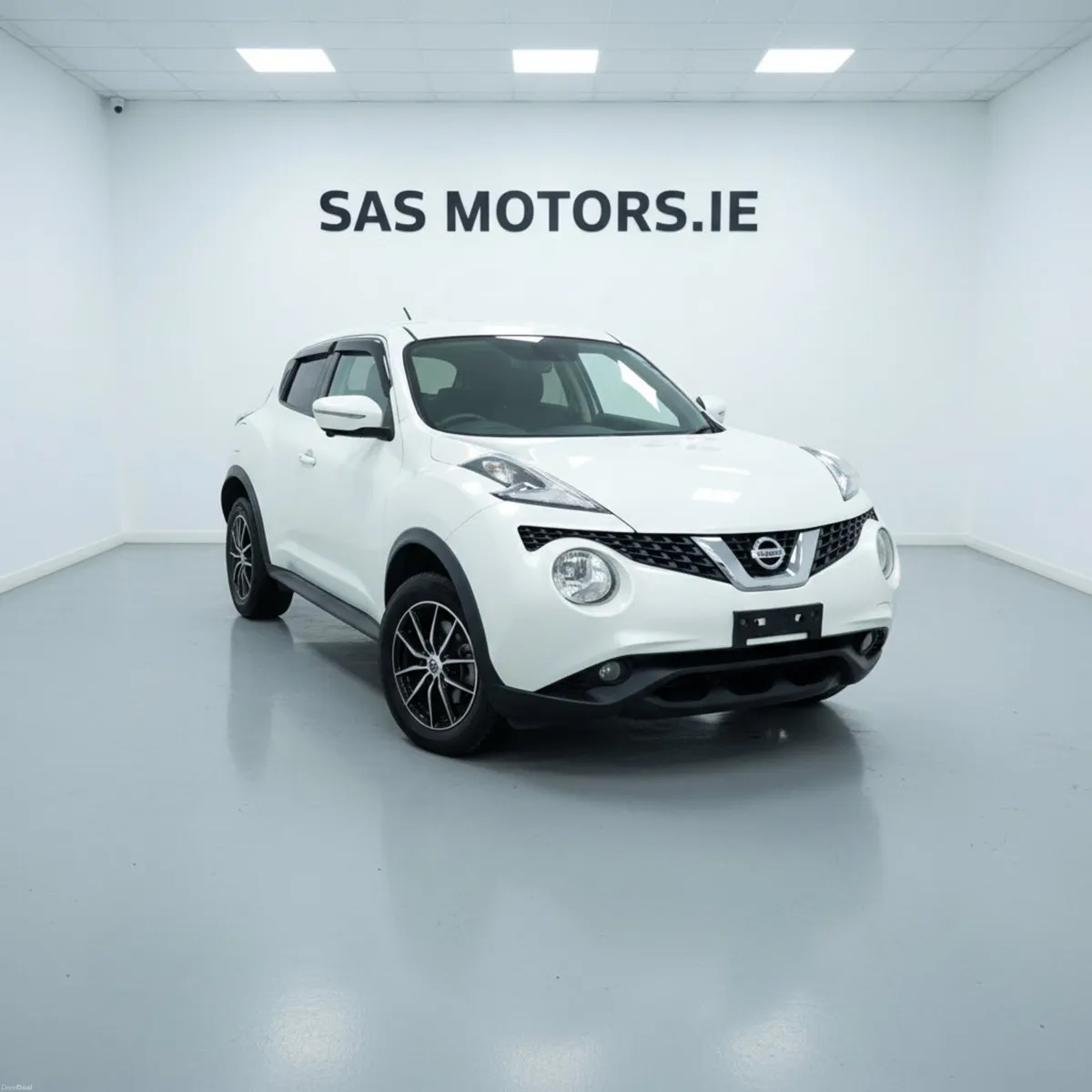 Nissan Juke 2017 Automatic Low Miles - Image 1