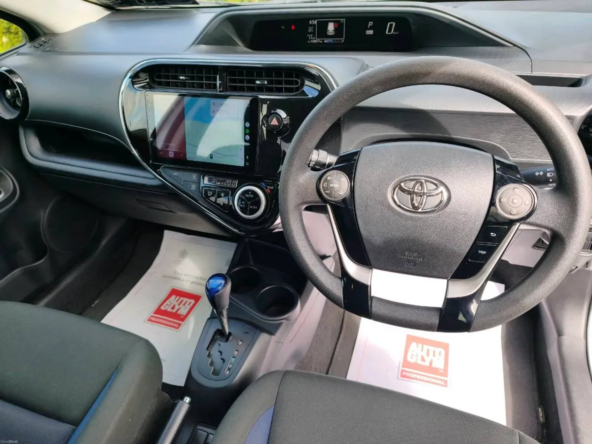 2019 Toyota Aqua Hybrid AUTO NCT 07-28  €11995 - Image 2