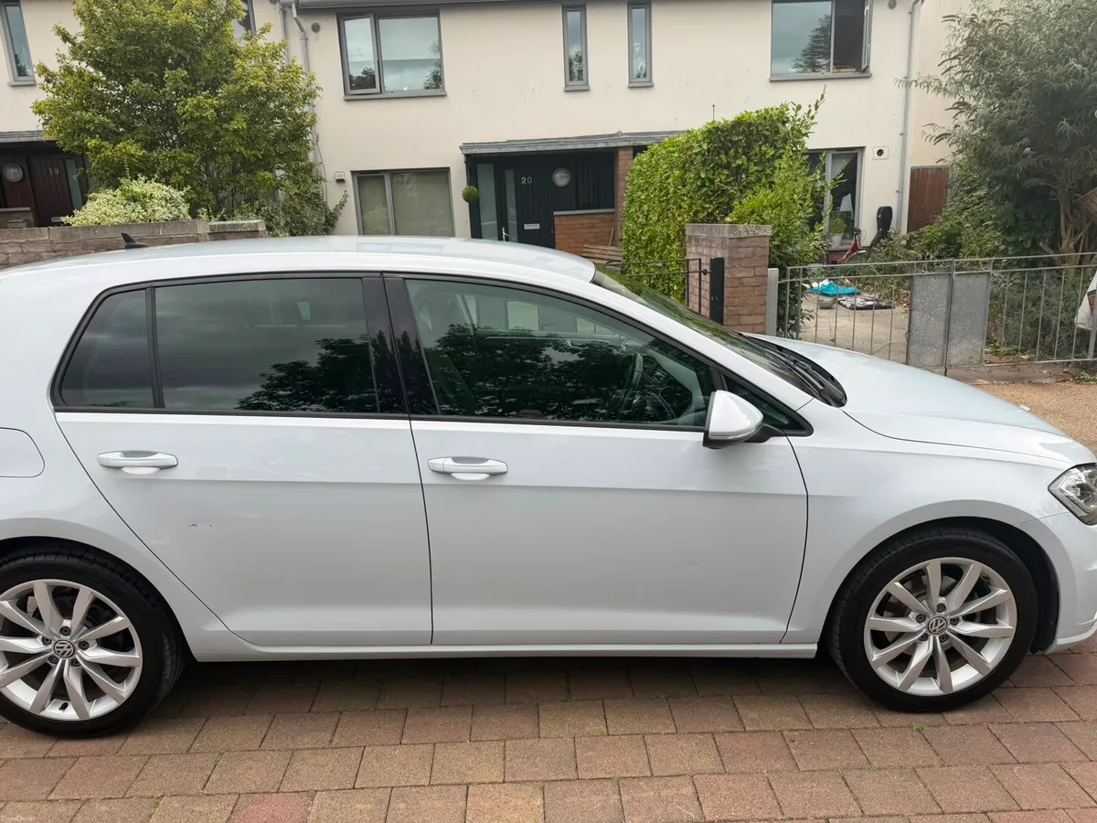 191 Folks Volkswagon Golf 1.2 petrol automatic - Image 2