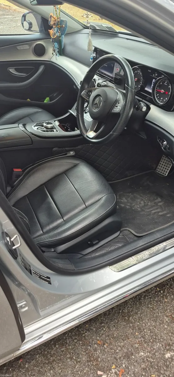 Mercedes-Benz E-Class 2018 - Image 5