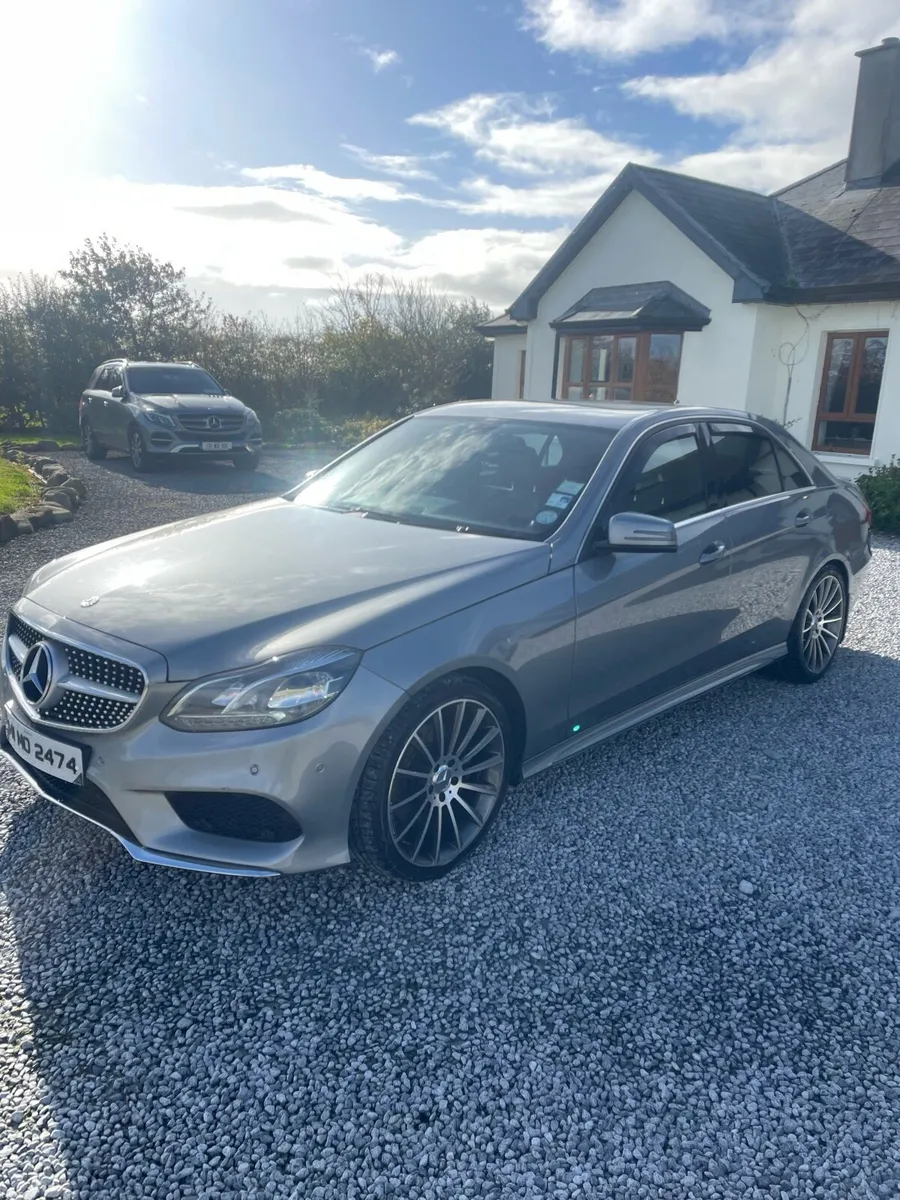 Mercedes E220 AMG - Image 3