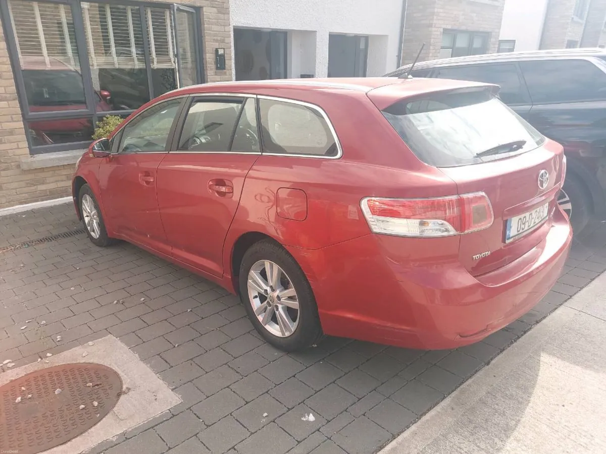 Toyota Avensis 2009 - Image 4