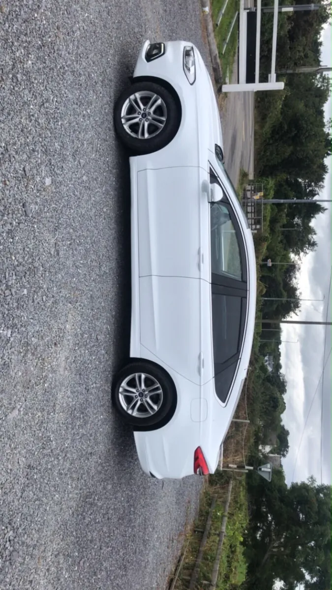 Ford Mondeo 2019 - Image 2