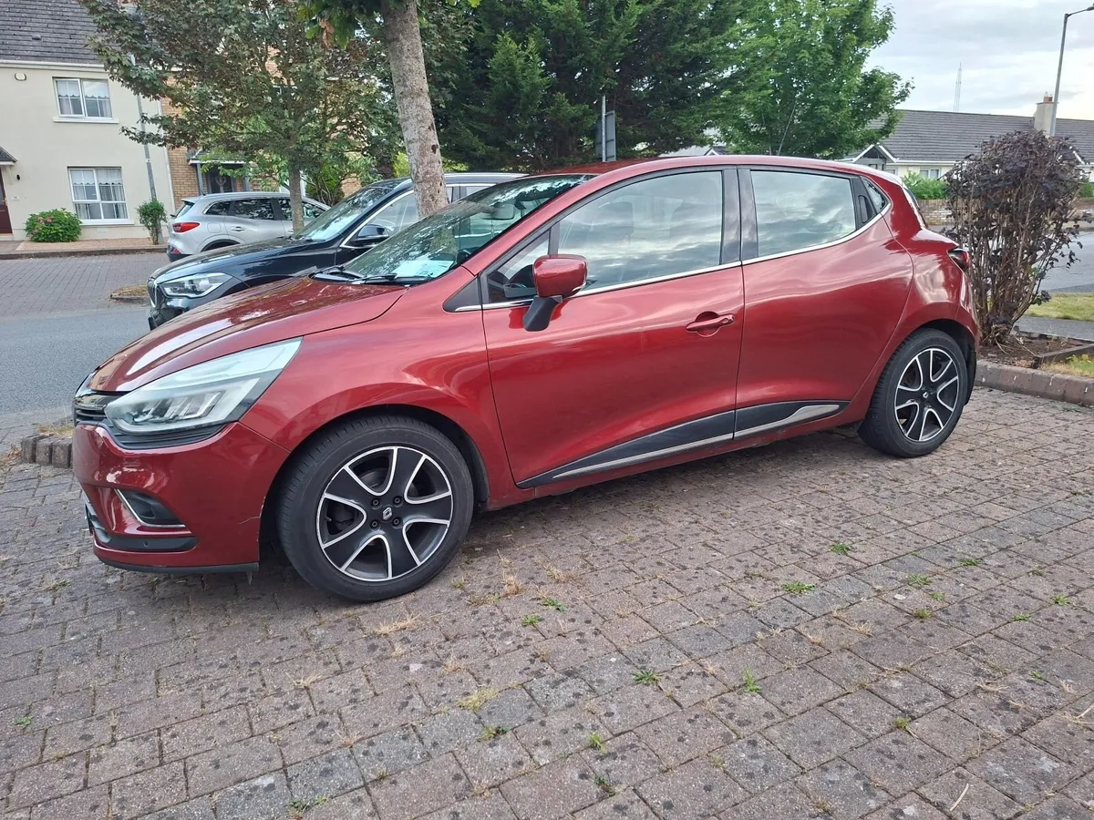 Renault Clio 2017 - Image 1