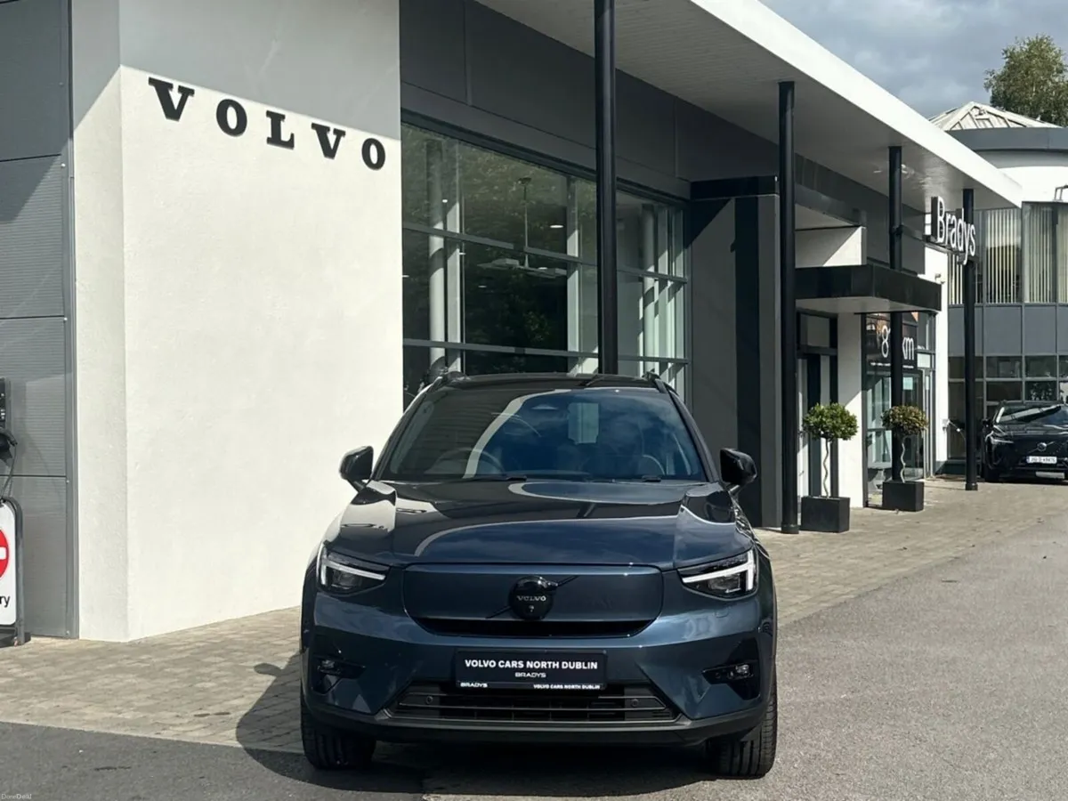 Volvo EX40 EX40 Black Edition Ultra Single Motor - Image 2