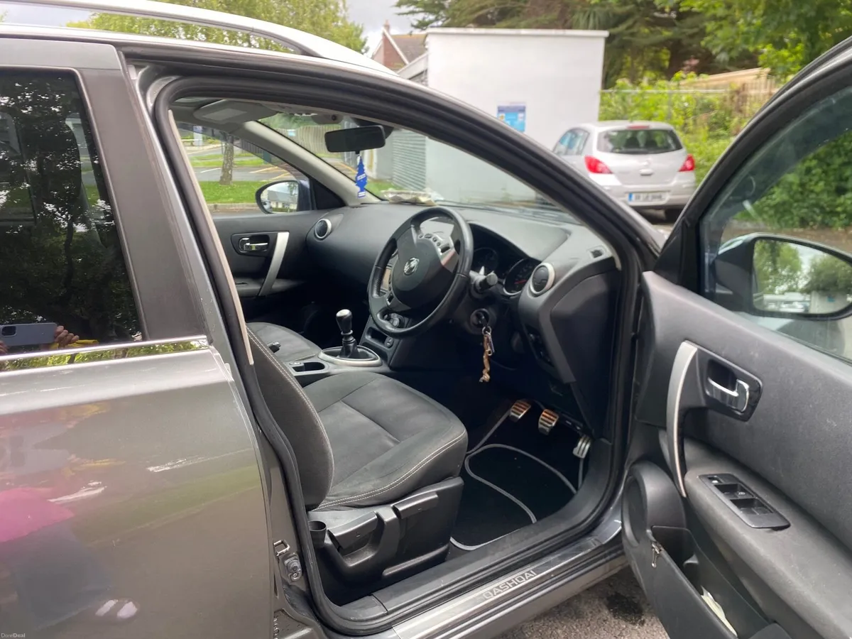 Nissan Qashqai 2012 - Image 4