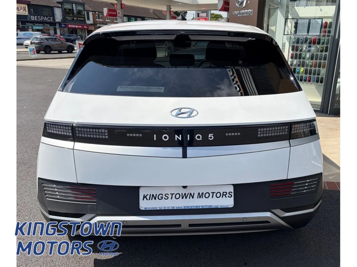 Hyundai IONIQ 5 Executive Plus 58 5DR Auto - Image 4