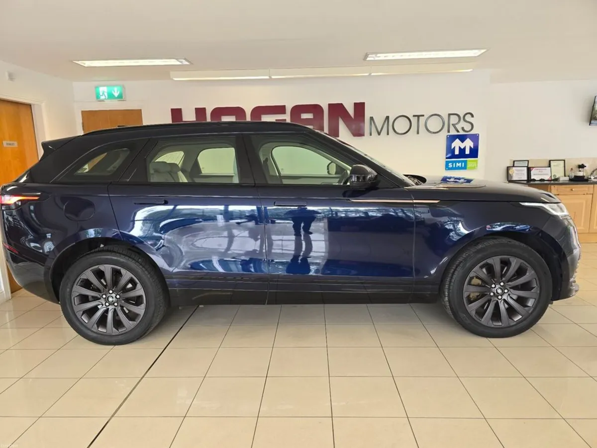 Land Rover Range Rover Velar R-DYNAMIC SE P400e 40 - Image 3