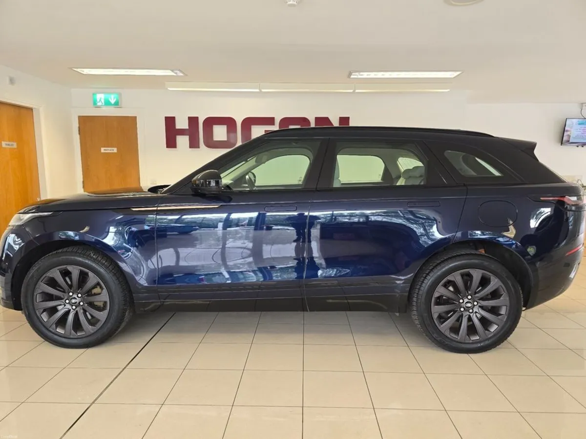 Land Rover Range Rover Velar R-DYNAMIC SE P400e 40 - Image 4