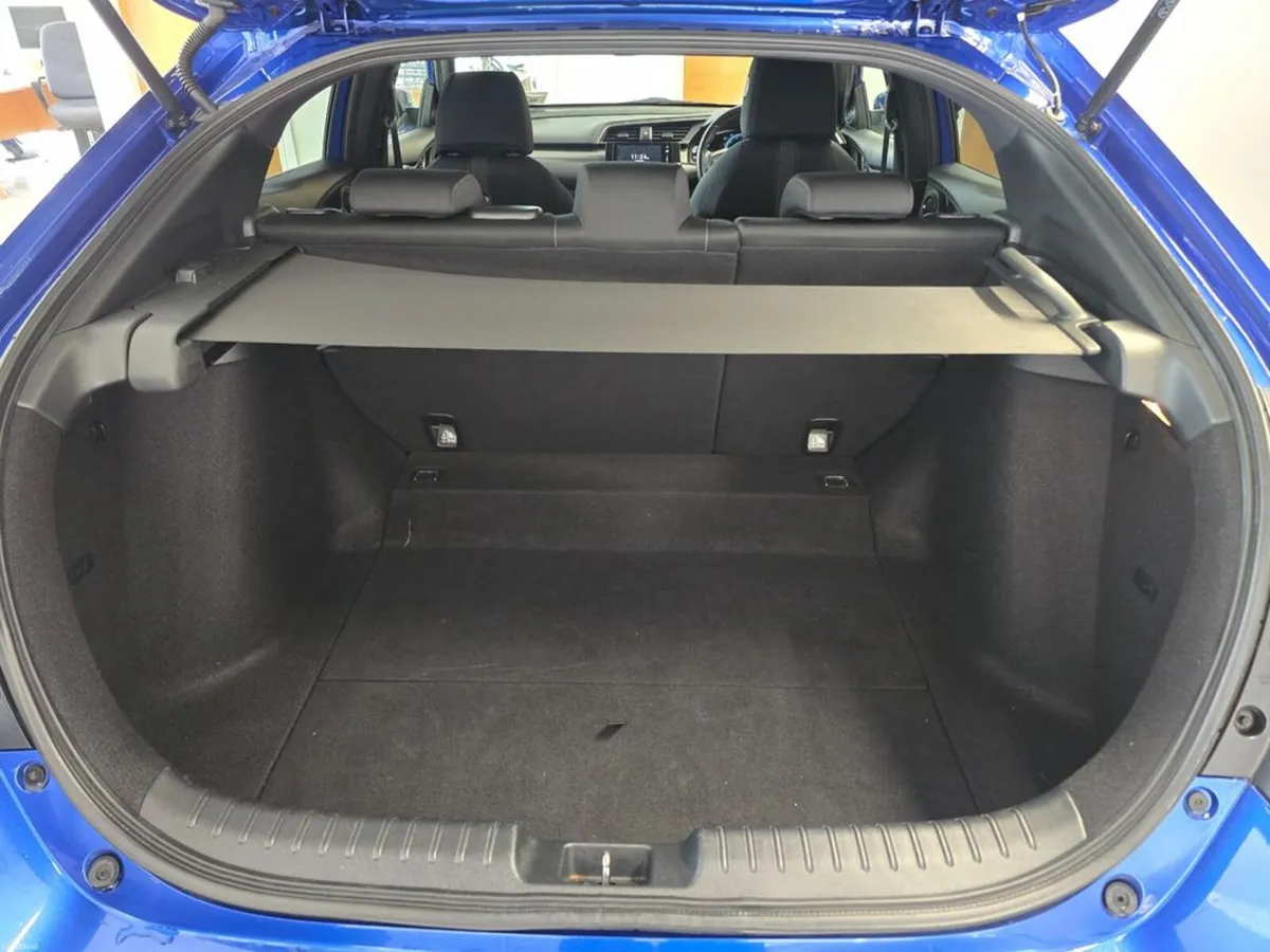 Honda Civic 1.0 V-tec Turbo SR 5DR - Image 6