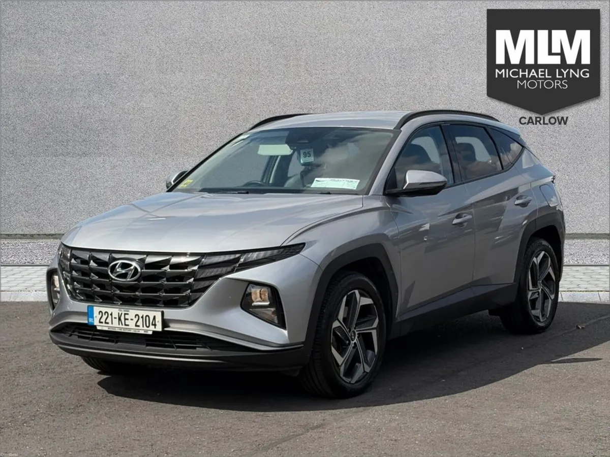 Hyundai Tucson ix35 Executive 4WD 5DR Auto - Image 3