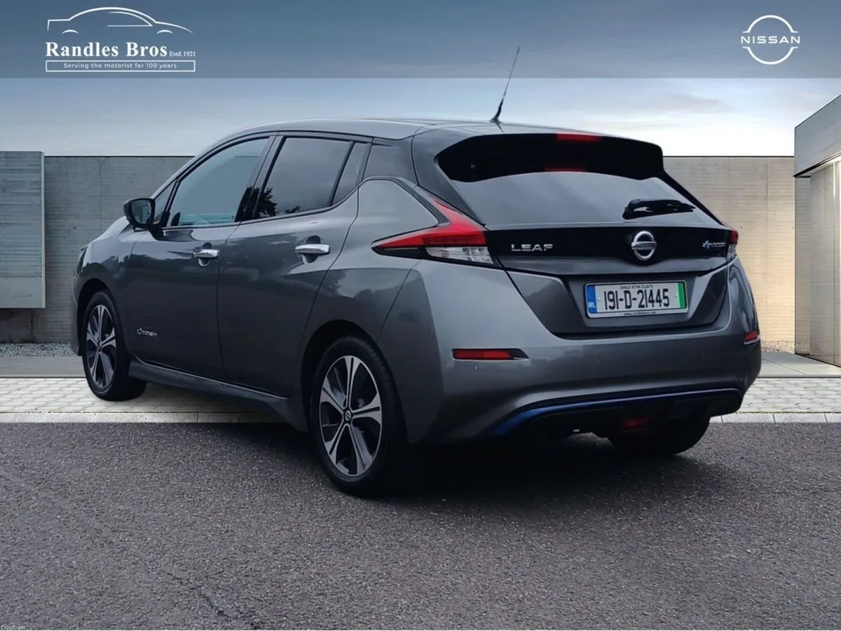 Nissan Leaf Leaf SV Premium 40 kWh - Image 2