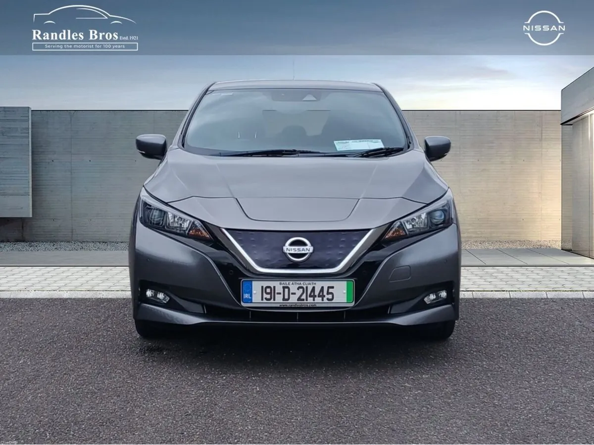 Nissan Leaf Leaf SV Premium 40 kWh - Image 4