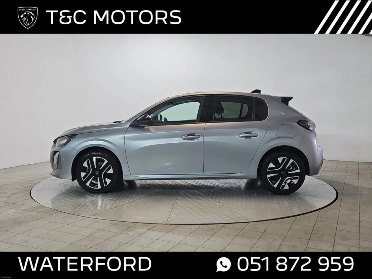 Peugeot 208 1.2 MHEV Puretech 100bhp Allure - Image 5
