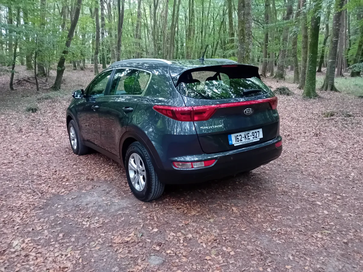162 KIA SPORTAGE 1.7 CRDI 6 SPEED  1 OWNER - Image 6