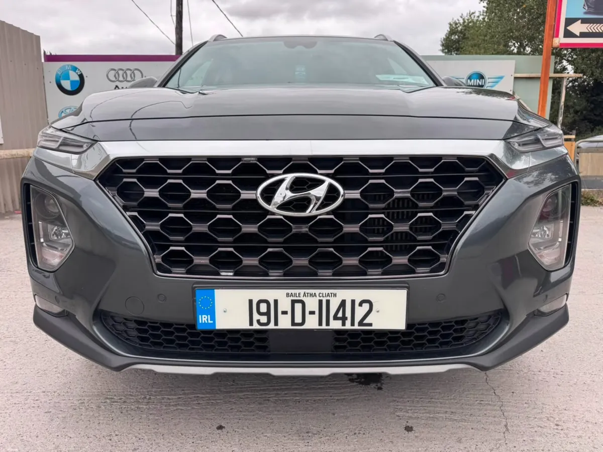 191 Hyundai Santa Fe 2.2 CRDi 4WD Executive Plus A - Image 2