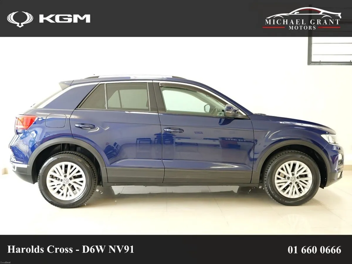 Volkswagen T-Roc DESIGN 1.0 TSI 115BHP ONLY 81KM H - Image 4