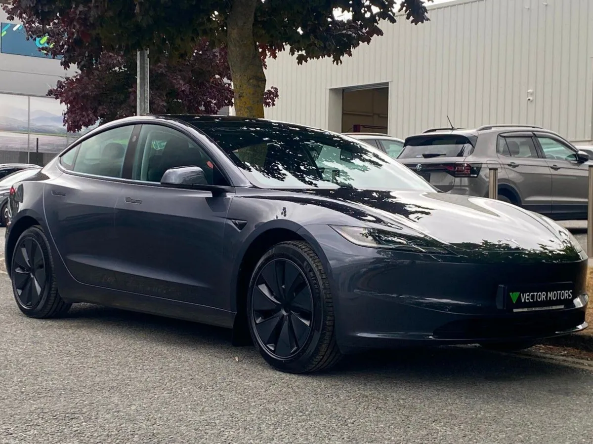 Tesla Model 3 LONG RANGE RWD - Image 1