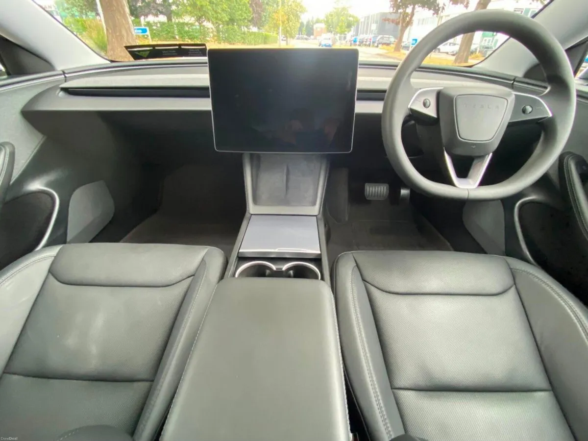 Tesla Model 3 LONG RANGE RWD - Image 2