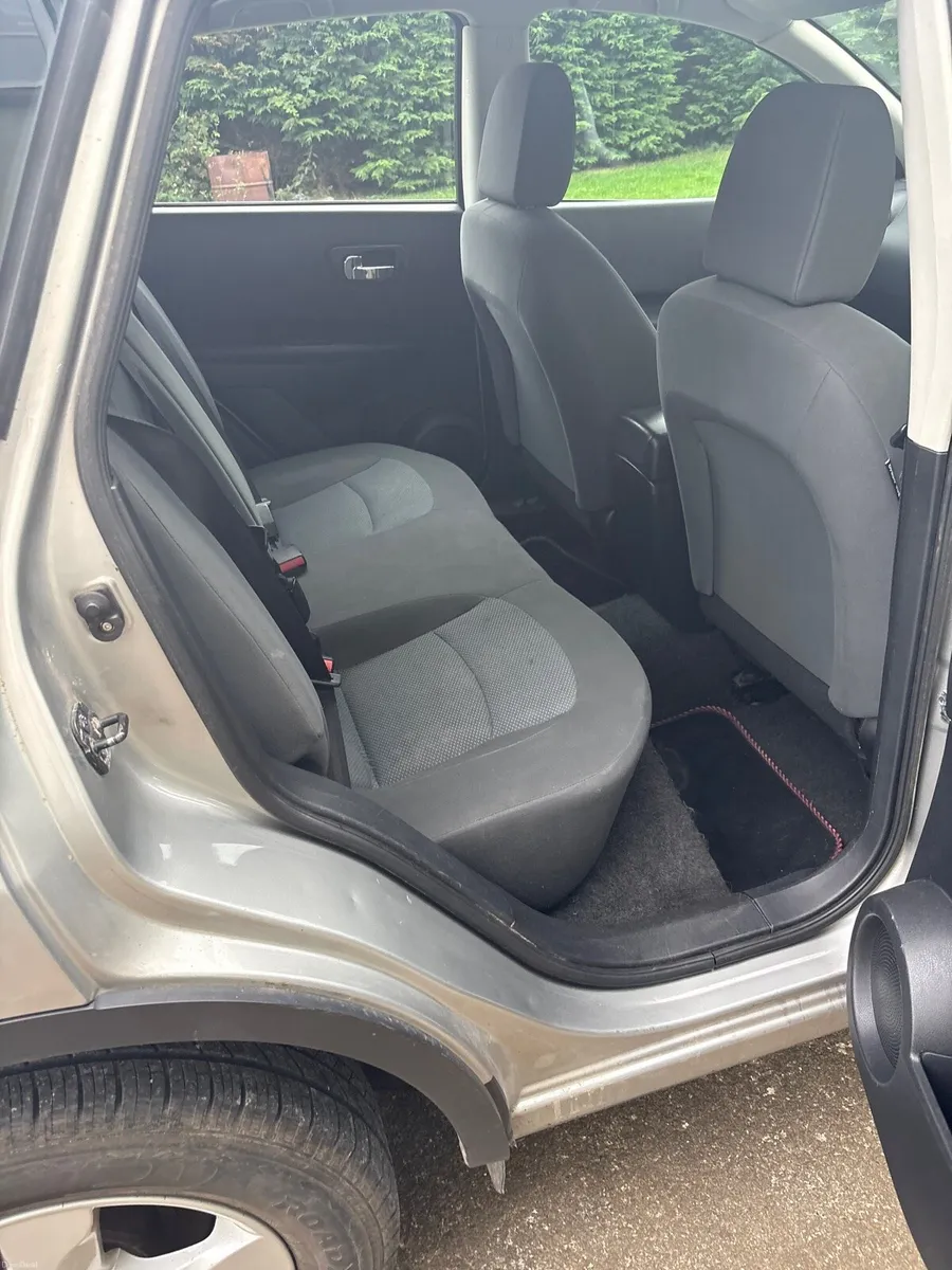 SUV - Image 5