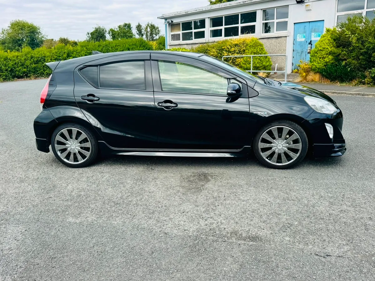 TOYOTA AQUA BODY KITTED, SPOILER, ALLOY WHEELS SUP - Image 3