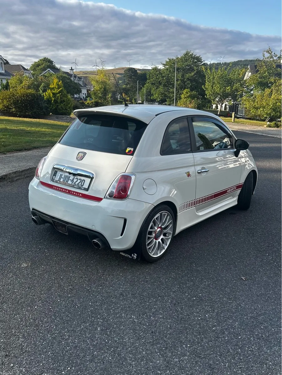 2011 Abarth 500 - Image 2
