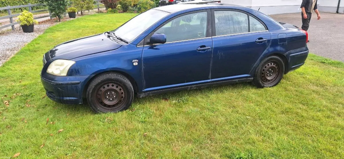 Toyota avensis - Image 3
