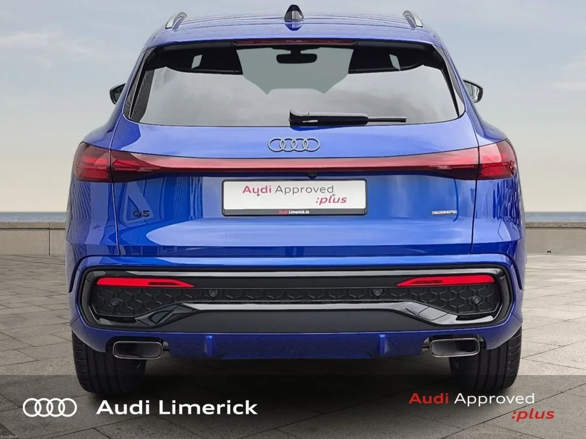 Audi Q5 E-HYBRID 220 KW Q S LINE + BLACK PACKAGE - - Image 6