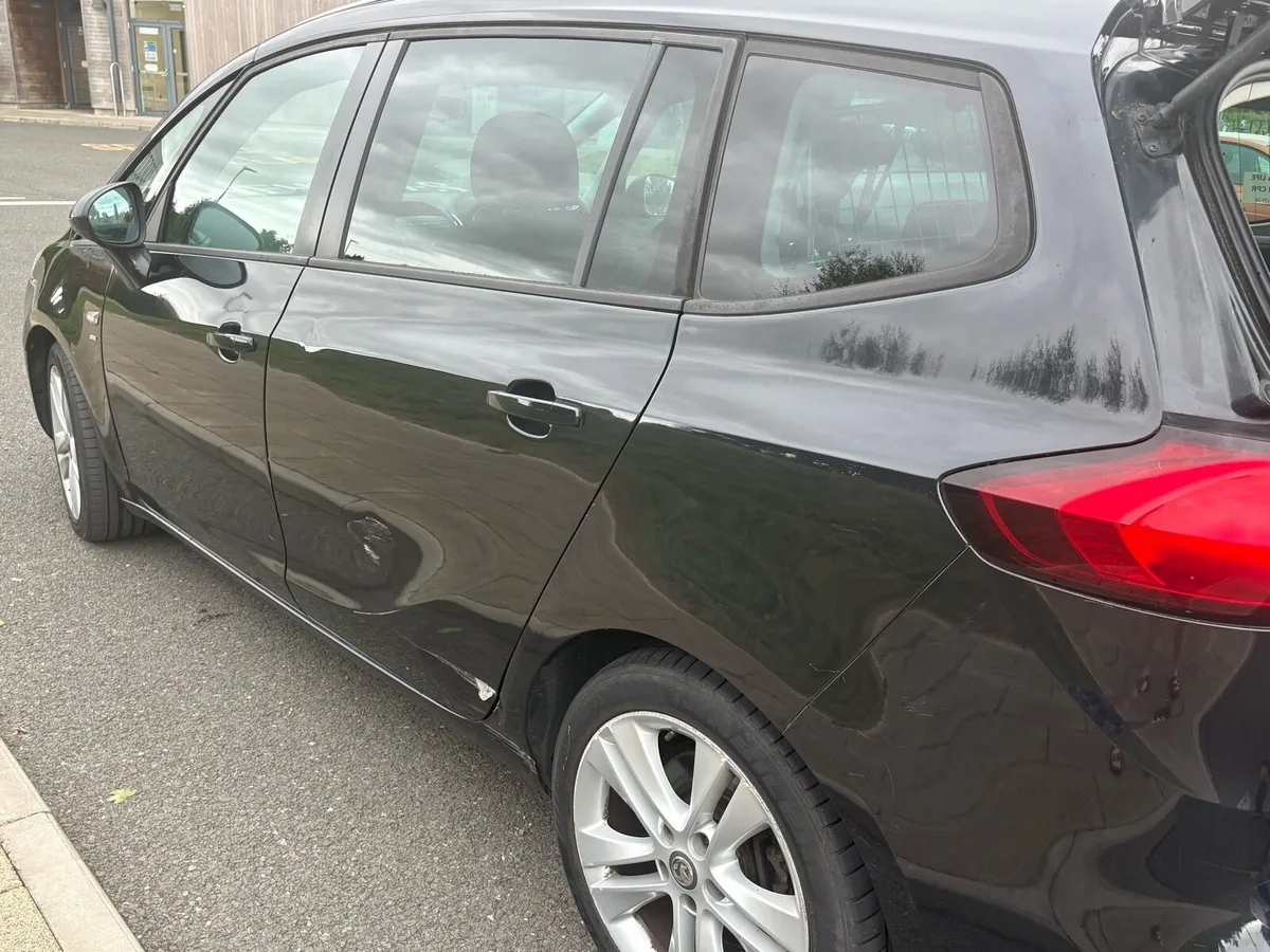 Vauxhall Zafira Tourer 2.0 CDTI SRI 163 - Image 5