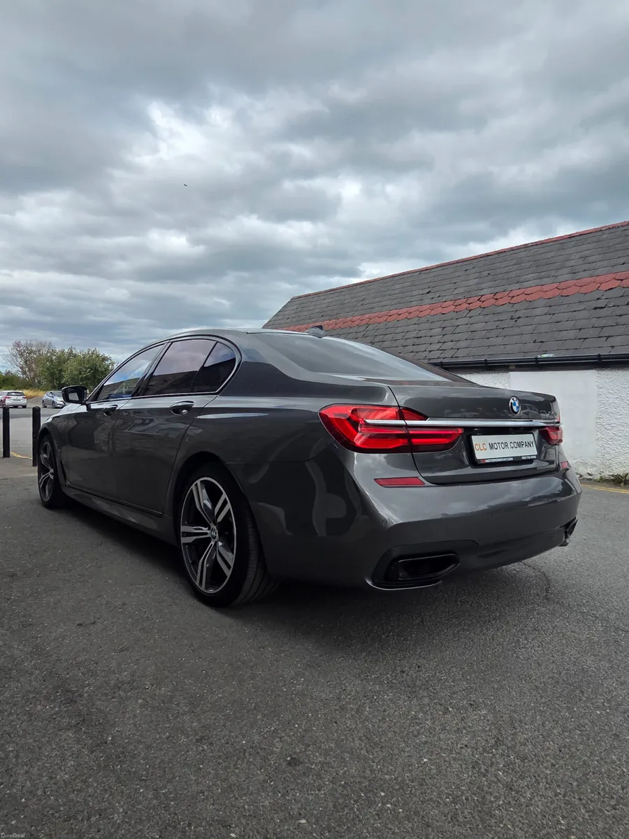 2018 BMW 740e Msport - Image 6
