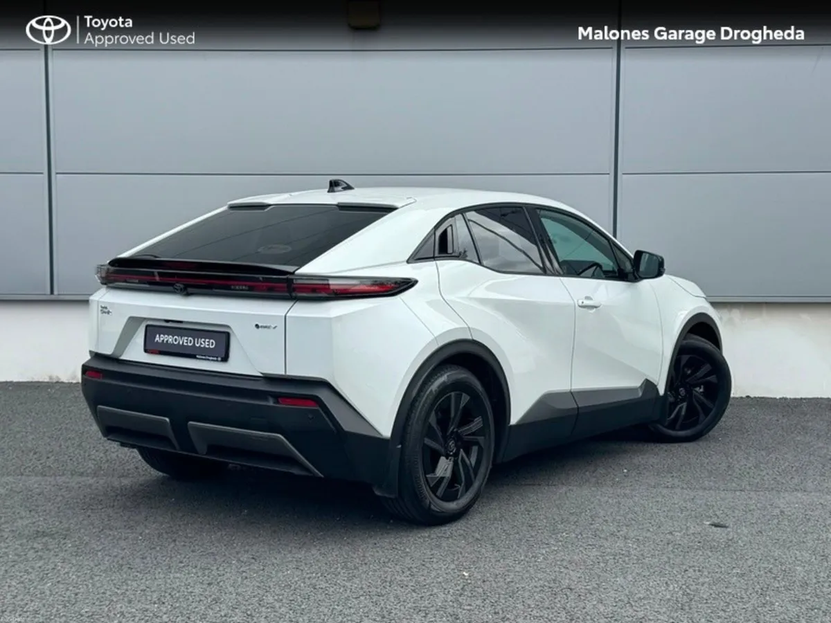 Toyota C-HR C-HR+ Sport - Image 2