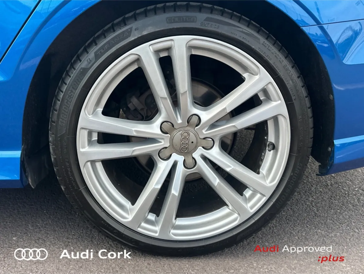 Audi A3 SALOON 1.0 30TFSI 116BHP S-LINE - Image 6