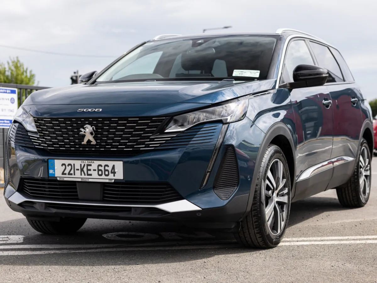 Peugeot 5008 FL ALLURE 1.5 BLUE HDI 13 130 AUTO - Image 3