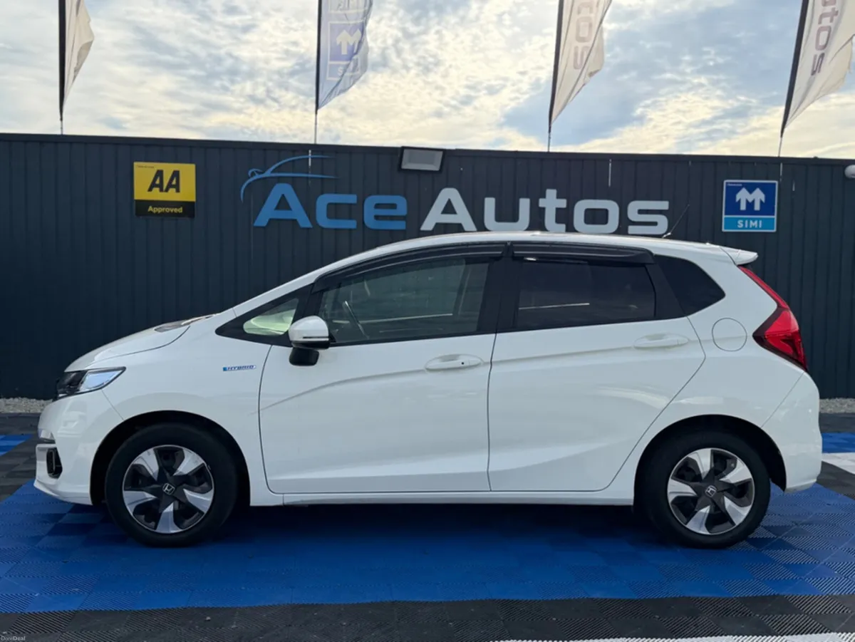 Honda Fit 1.5 PETROL HYBRID - AUTO - 12M WARRANTY - Image 4