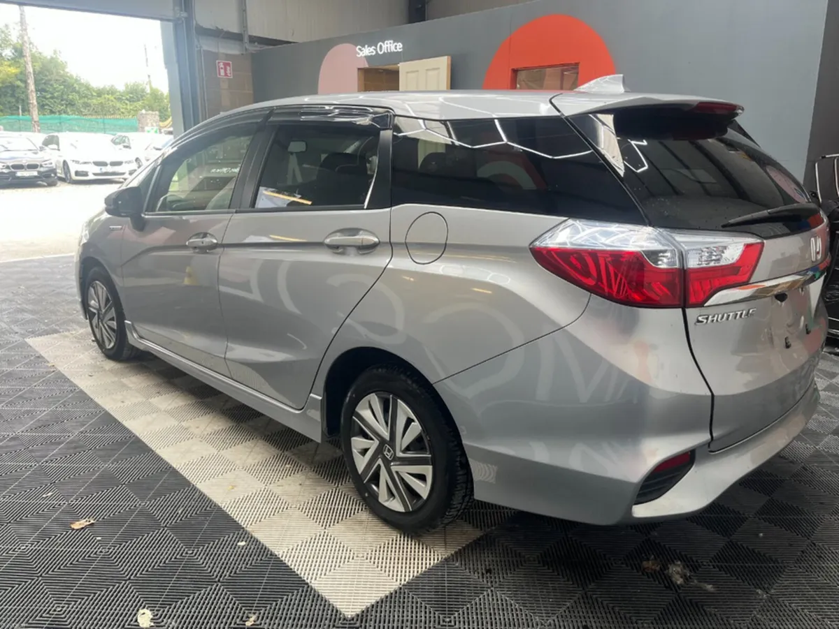 Honda Shuttle 2020 HONDA SHUTTLE SENSING HYBRID 1. - Image 5