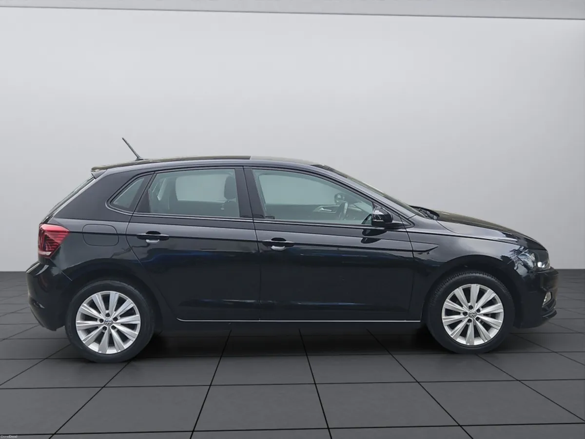 Volkswagen Polo CL 1.0 MANUAL 5SPEED 65HP 5DR - Image 6