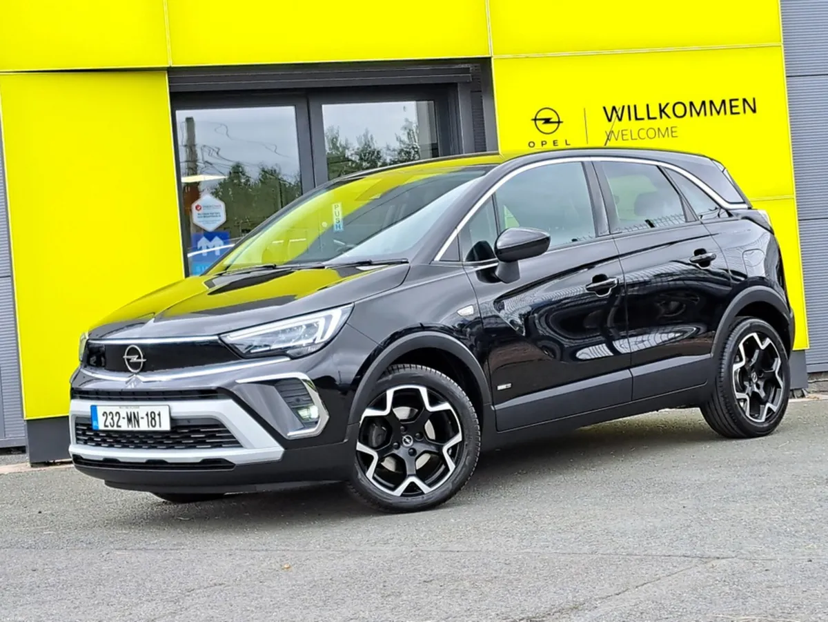 Opel Crossland SRI 1.2TURBO 110BHP **REVERSING CAM - Image 1