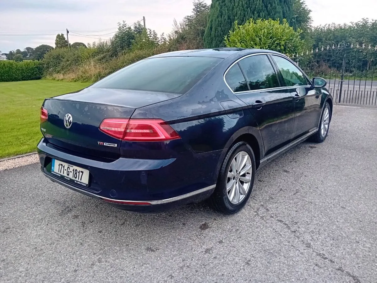 2017 VW Passat Diesel - Image 3
