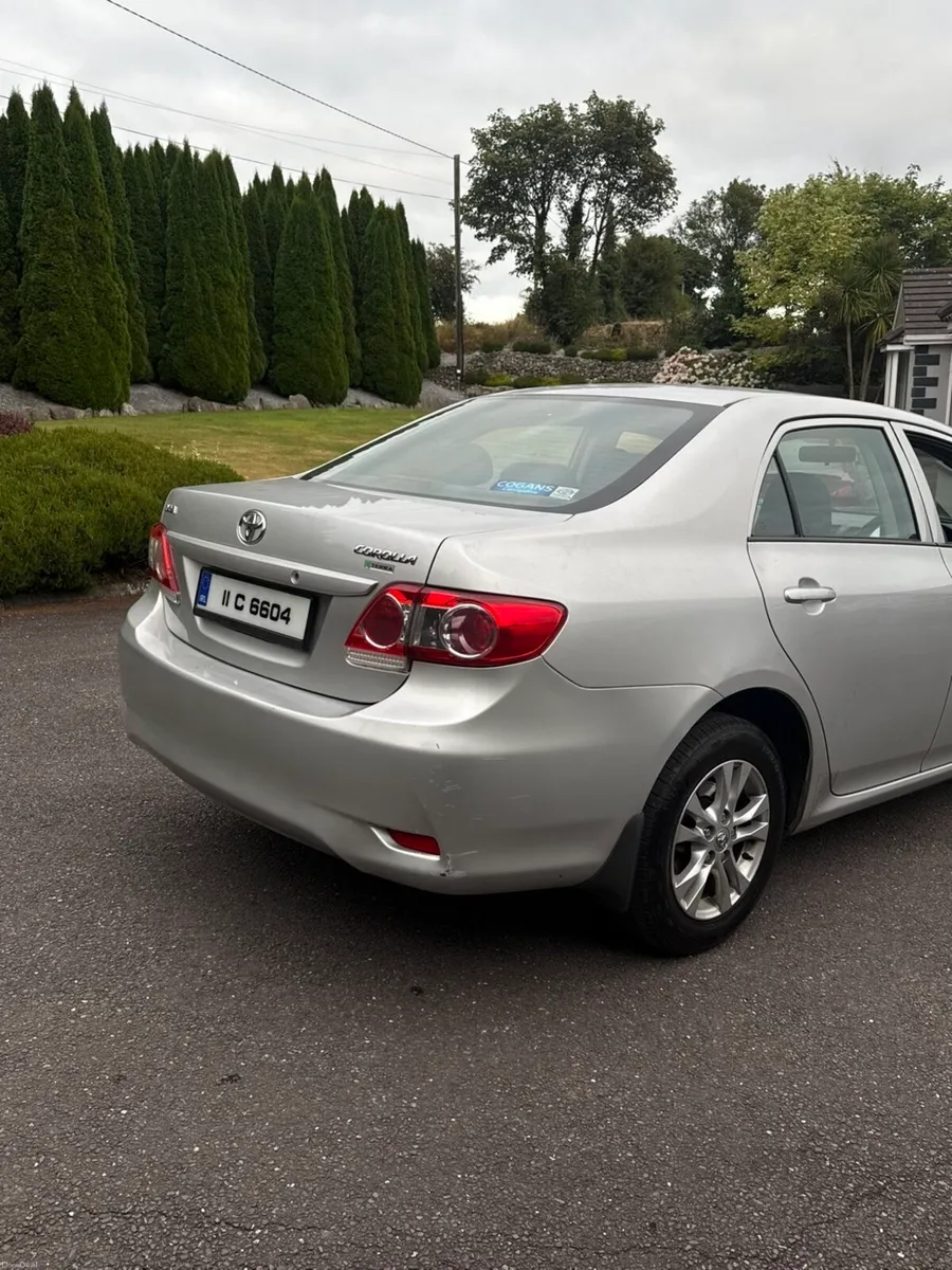 Toyota corrola - Image 2