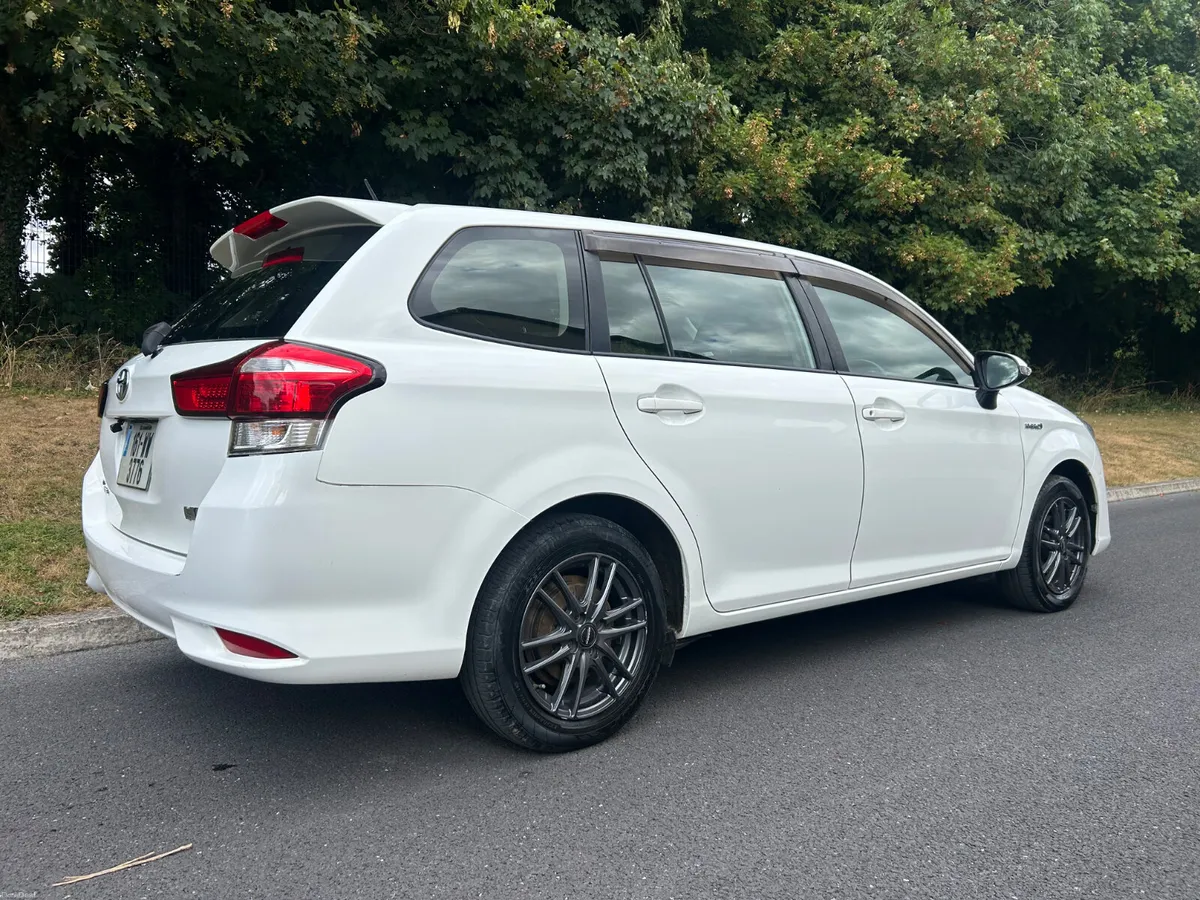 Toyota Corolla 2016 AUTOMATIC(NCT 10/27 TAX 10/26) - Image 2