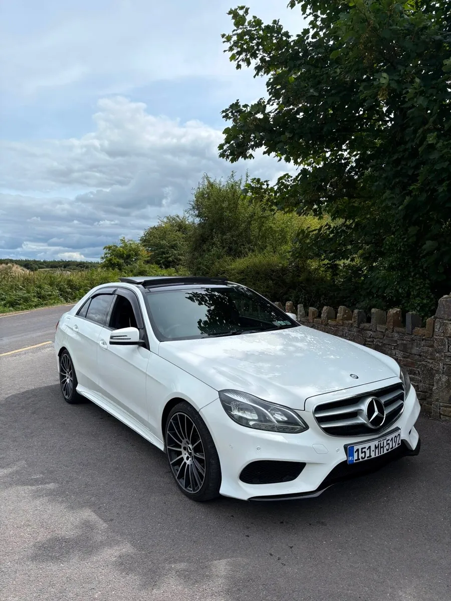 Mercedes e220 Amg !!Nct 11/27 !!! - Image 2